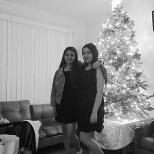 Meet your Posher, Rebeca